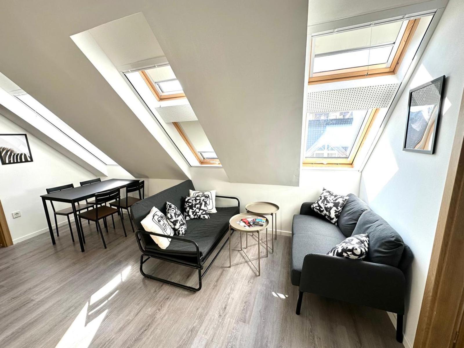 Palace Quarter 2 Peaceful Modern Central Top Floor Apartment Будапеща Екстериор снимка